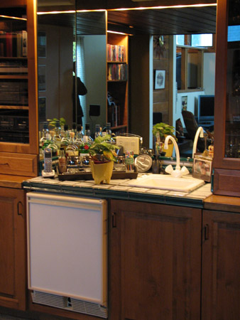 wetbar